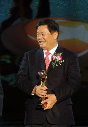 佛商慈善家曹德旺--低调行善