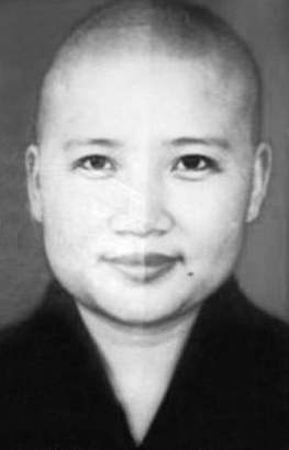 遁入空门的四位女明星