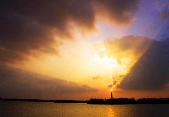 世人因财产遭殃的真是很多