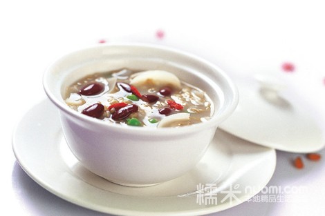 夏季吃百合助睡眠清心润肺